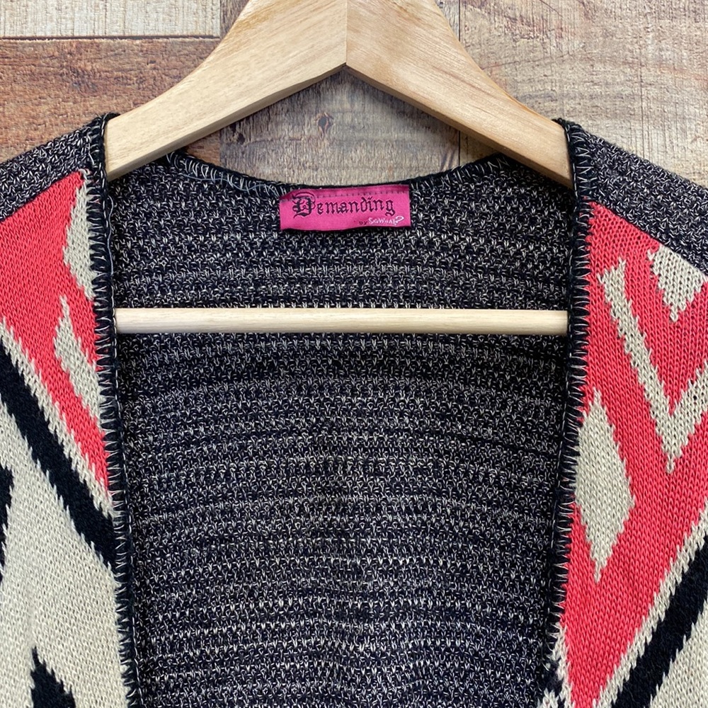Demanding Aztec Print Knit Kimono Free Size - Picture 4 of 5